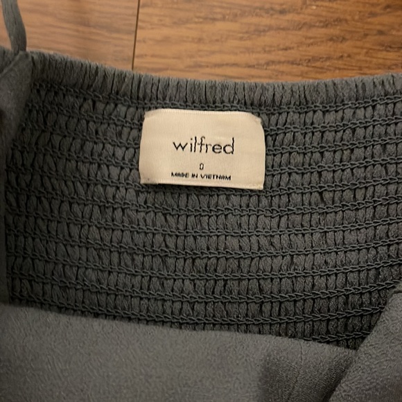 Aritzia Dress ✨ - Picture 5 of 6